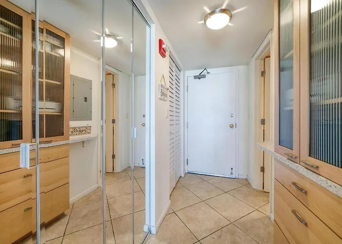 Harbour Light Towers 505 Apartment *
